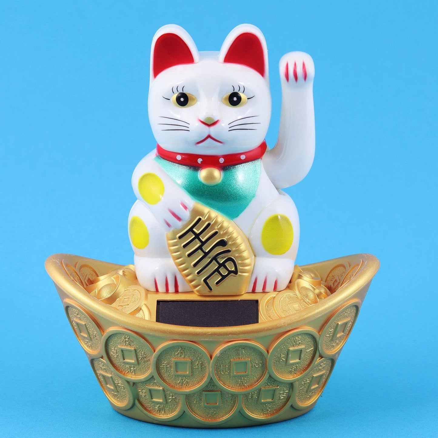 White solar lucky cat 14cm