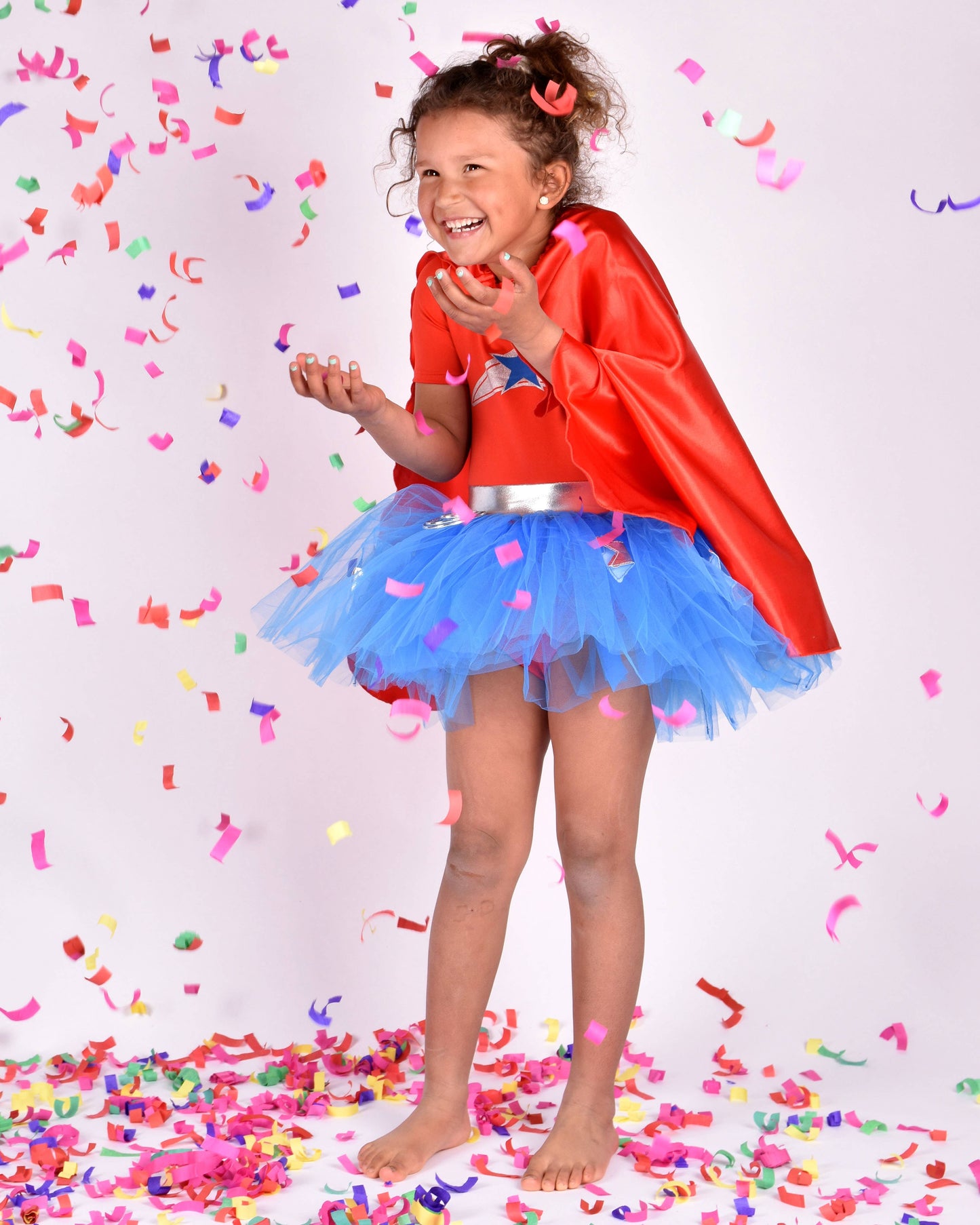 Super Wondergirl with Cape 110-116 cm 4-6 years