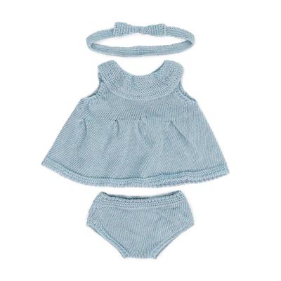 ML Poupées: ENSEMBLE de VÊTEMENTS TRICOTÉ blue pour fille 38cm, éco et recyclé, 3 pièces, robe, caleçon et ruban à cheveux, sur un cintre, 3+