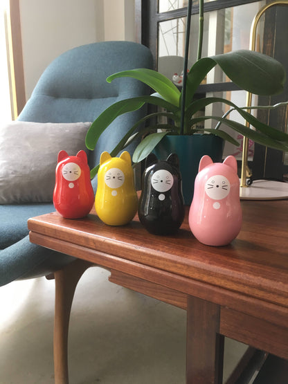 Black Daruma Cat "Good Health"