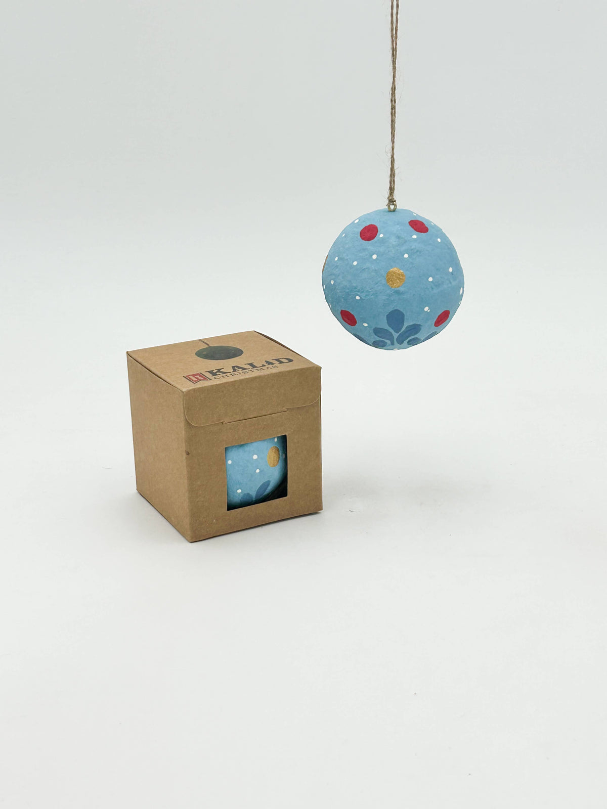 Papier-mâché Christmas bauble