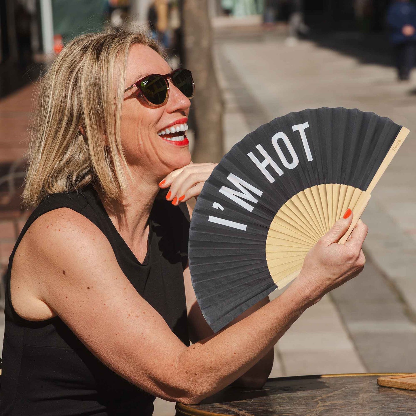 Éventail « I'm hot » Noir – Fisura – vue 3