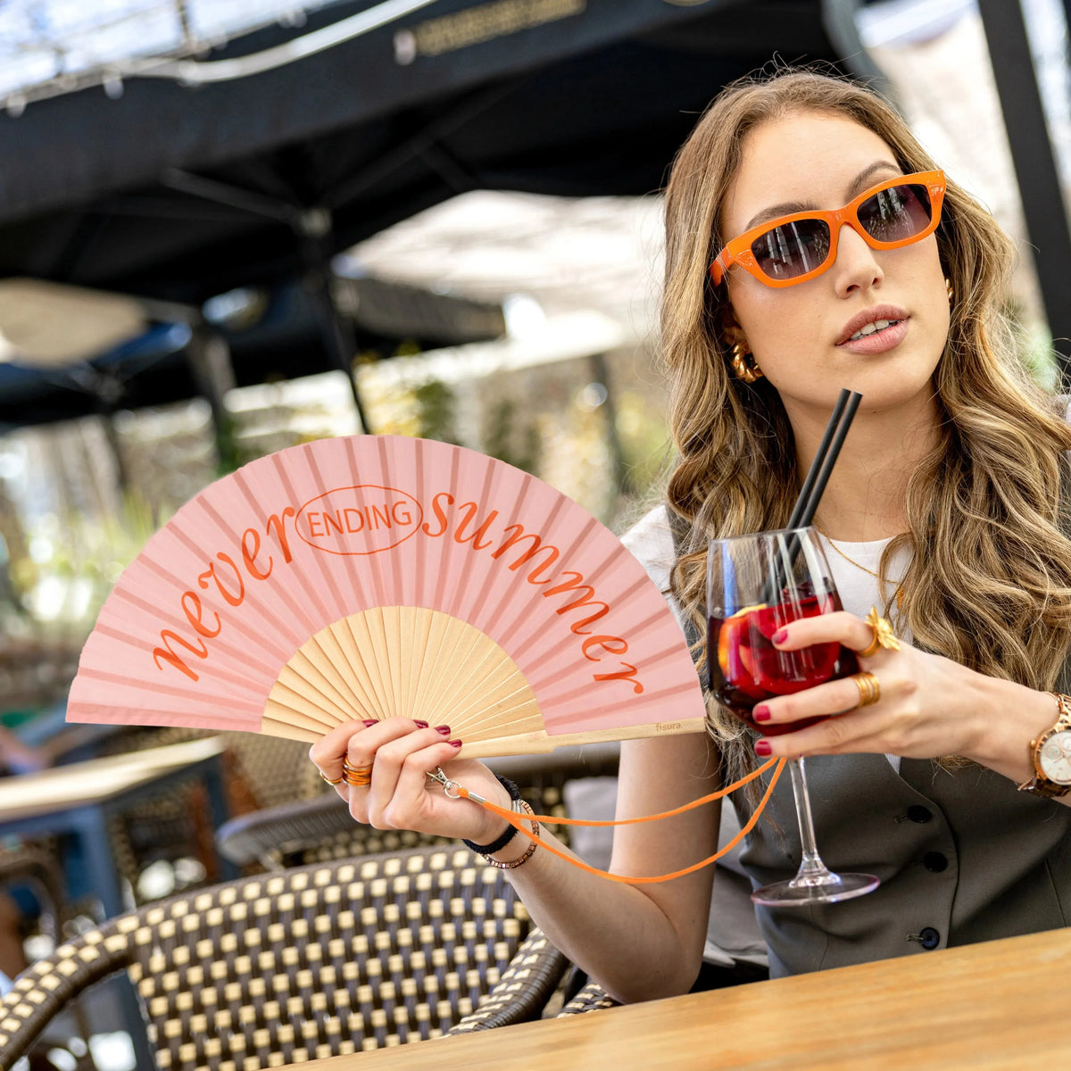 “Never ending summer” pink fan