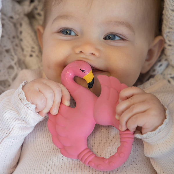 Flamant pink teeth ring