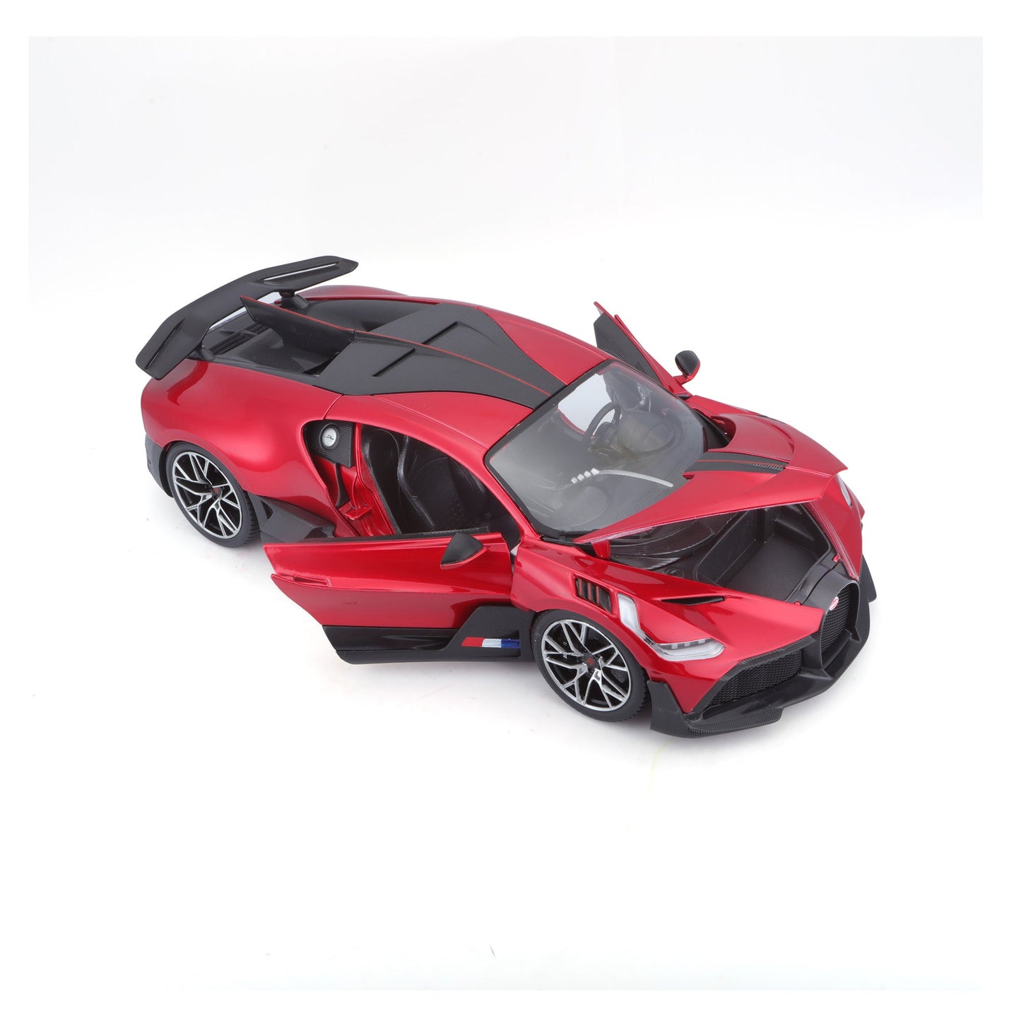 1:18 BUGATTI DIVO - ROUGE