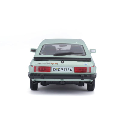 1:24 LIGHT GREEN 1982 FORD CAPRI