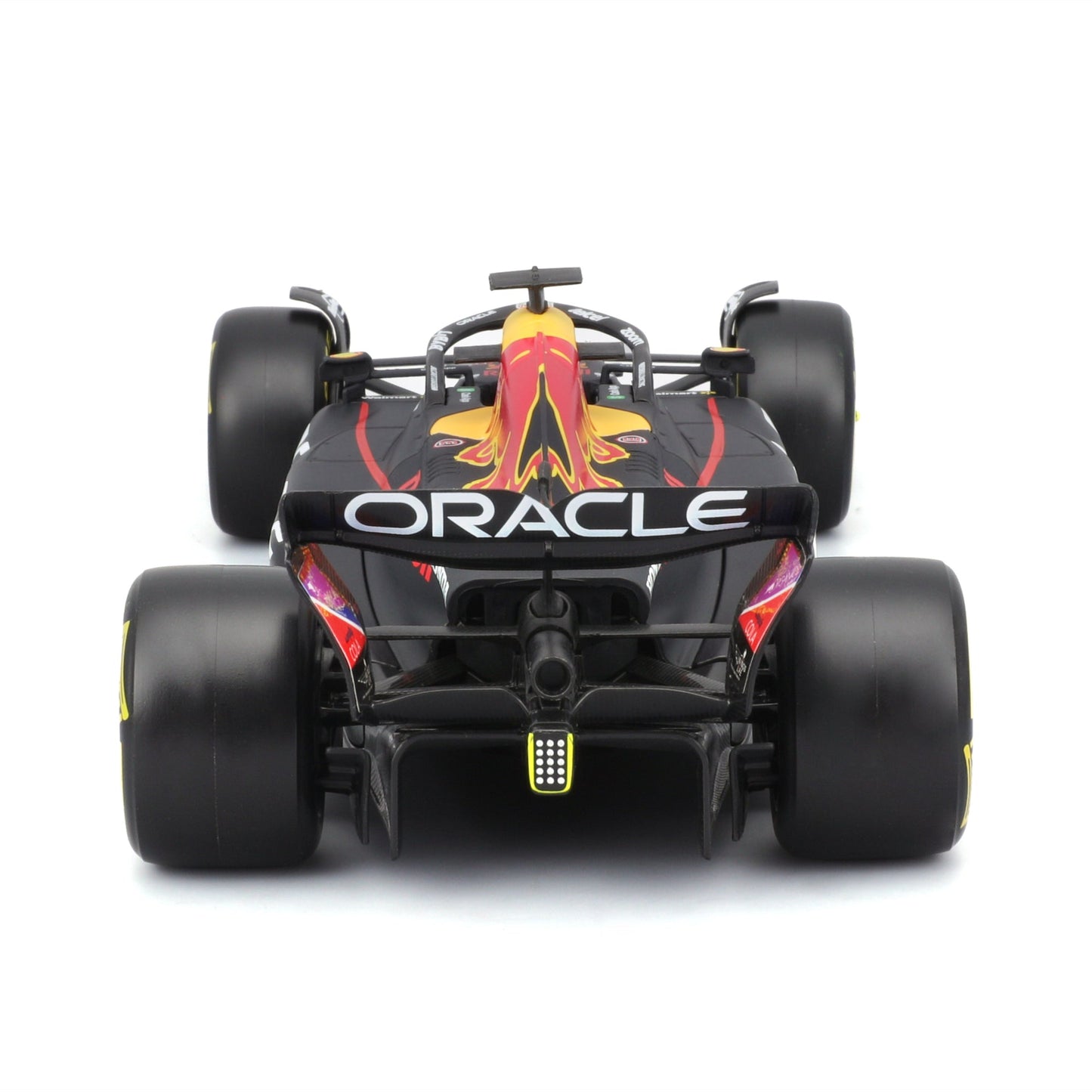 1:24 F1 RED BULL RACING RB19 2023 AVEC FIGURINE DU PILOTE VERSTAPPEN
