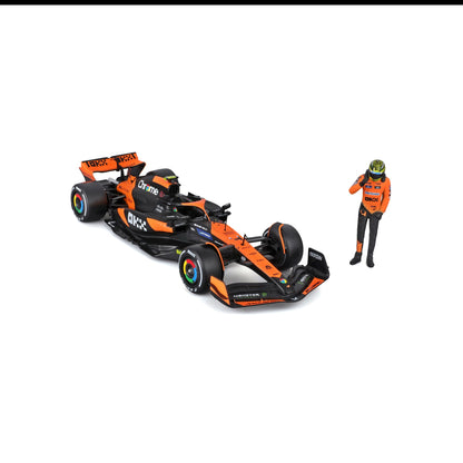 1:24 F1 MCLAREN MCL38 2024 AVEC FIGURINE DU PILOTE NORRIS