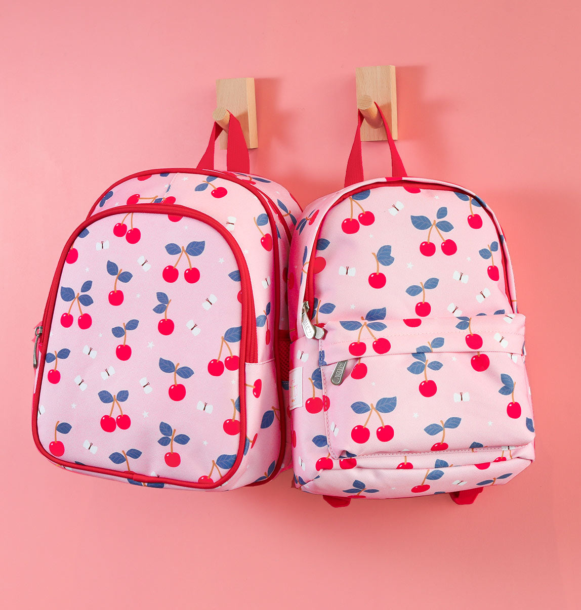 Petit sac à dos enfant - Cerises – vue 3 – A Little Lovely Company