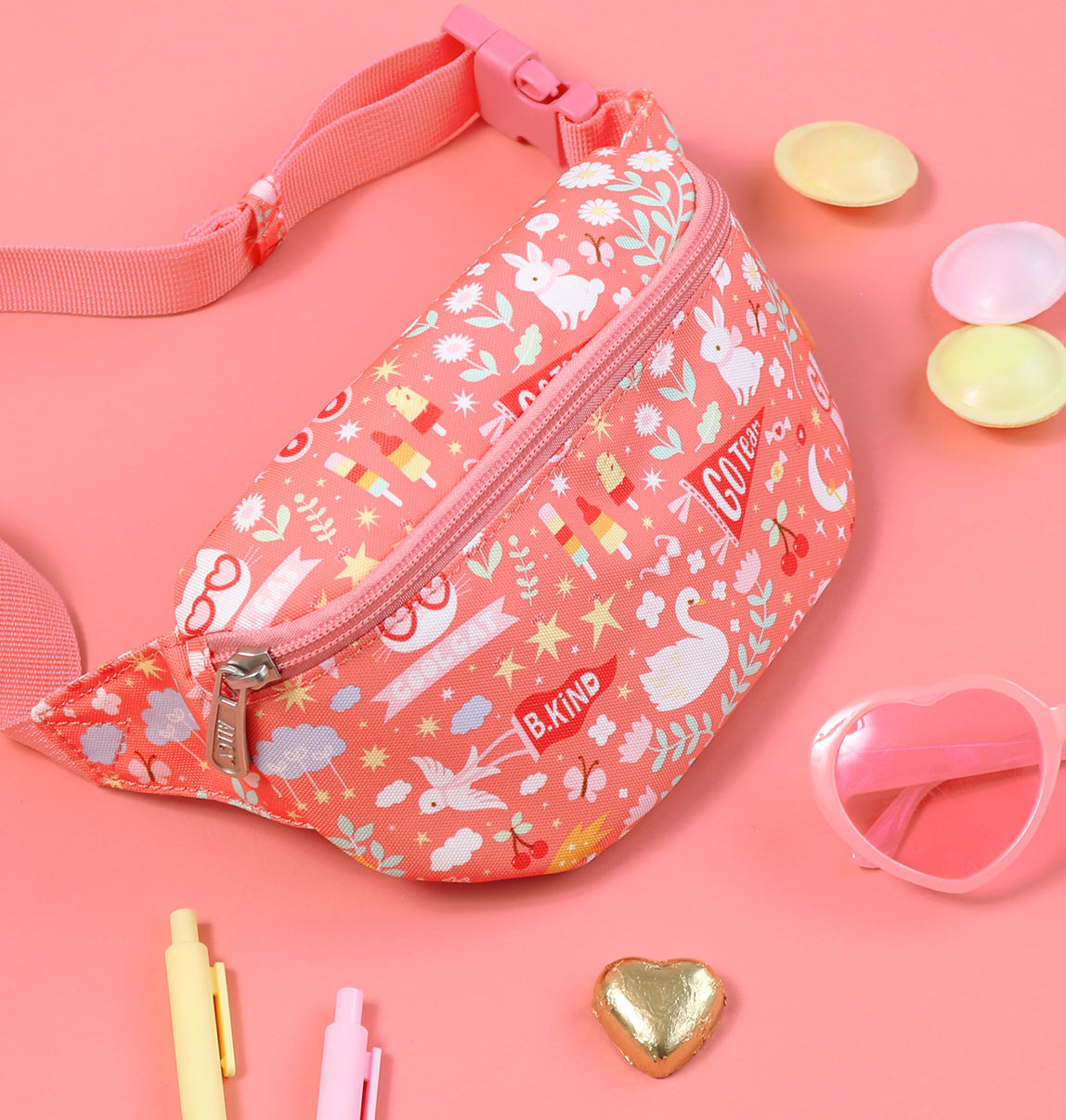 Sac banane enfant - Fun – vue 5 – A Little Lovely Company