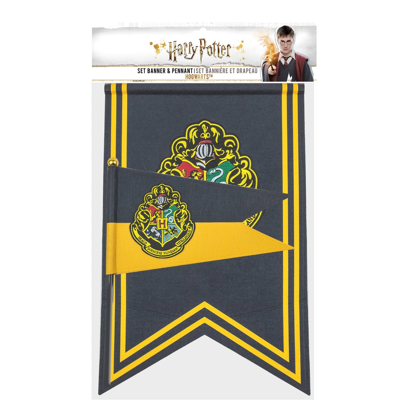 Hogwarts Banner and Flag Set
