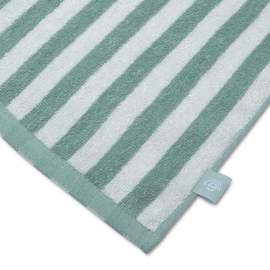 Cotton Beach Towel - Green - Resort Stripe - 135 x 65 cm