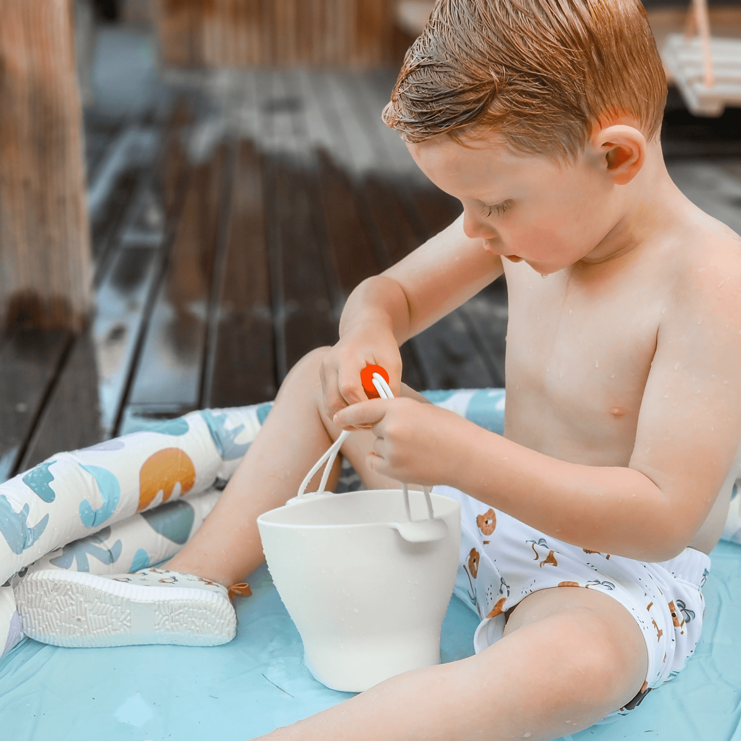 Beach Toys - Multicolor - Pure Tones Ocean