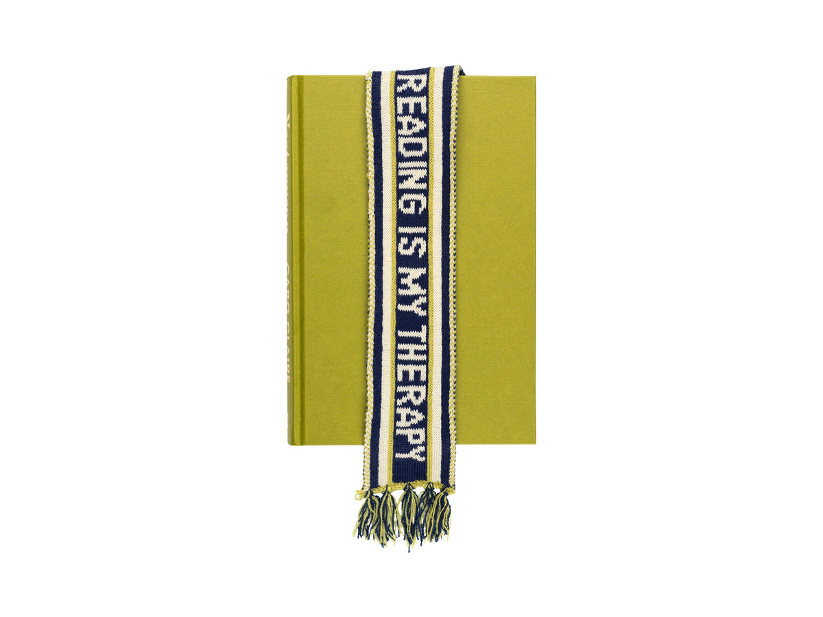 Bookscarf « Reading Is My Therapy »