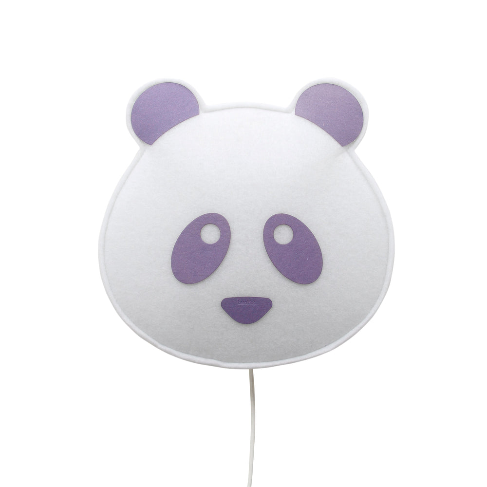 Panda-masker met zachte lichtapplicatie 