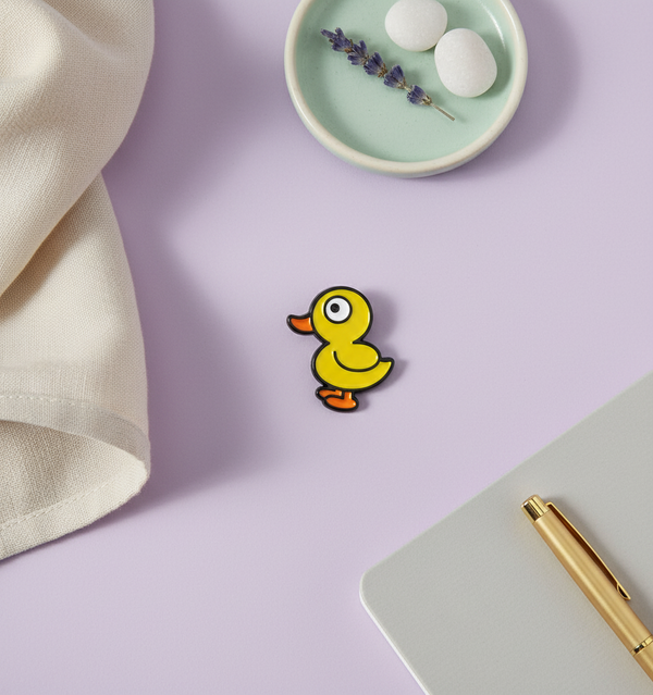 Photo produit - Pin's Canard Jaune Debout
