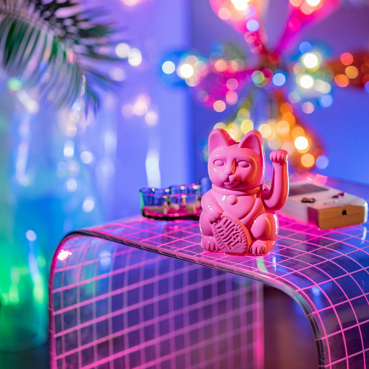 Lucky Cat Pink Glossy - Miami Nights