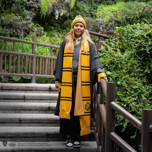 Deluxe Hufflepuff Complete Adult Costume