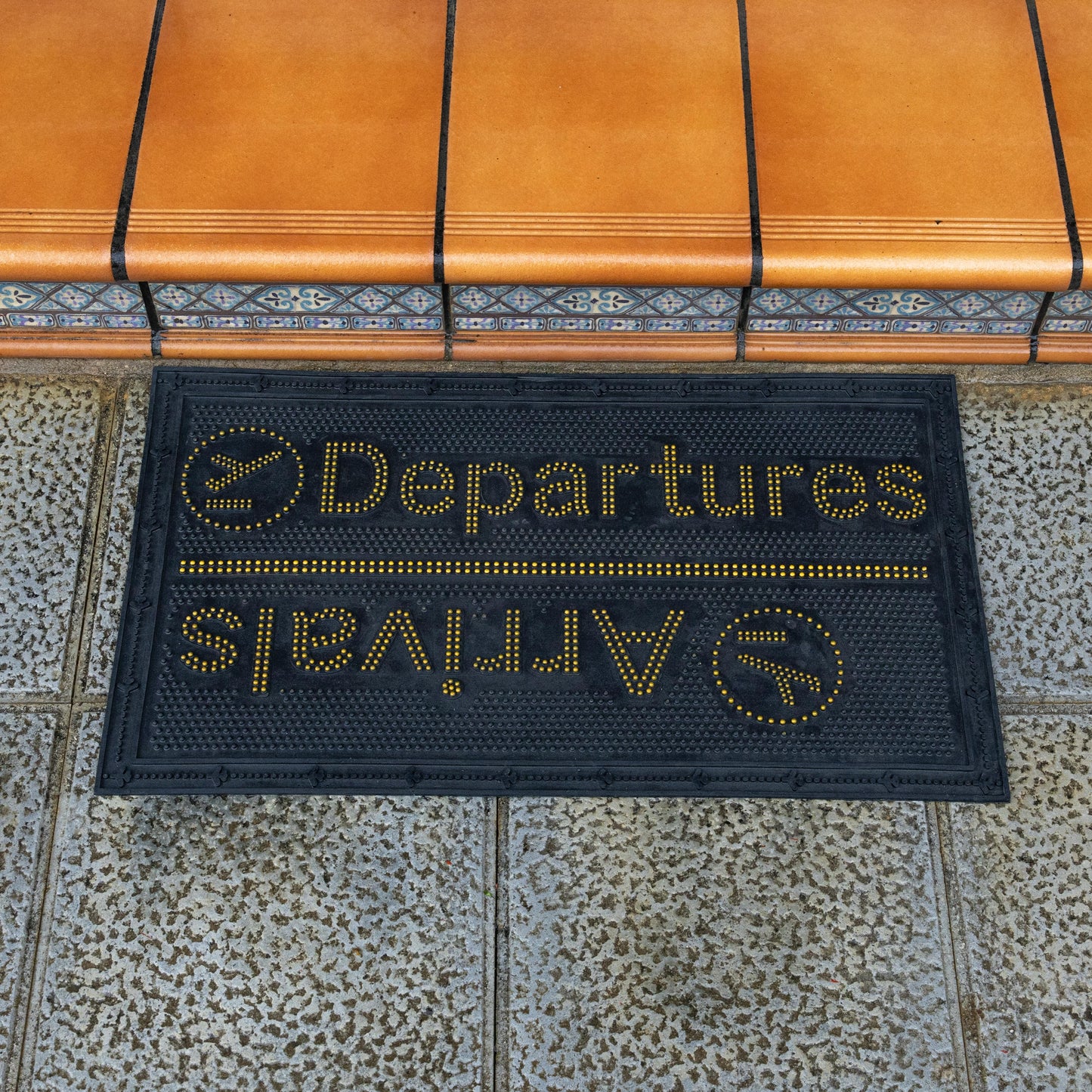 Paillasson en Caoutchouc « Arrivals/Departures » – Fisura – vue 2