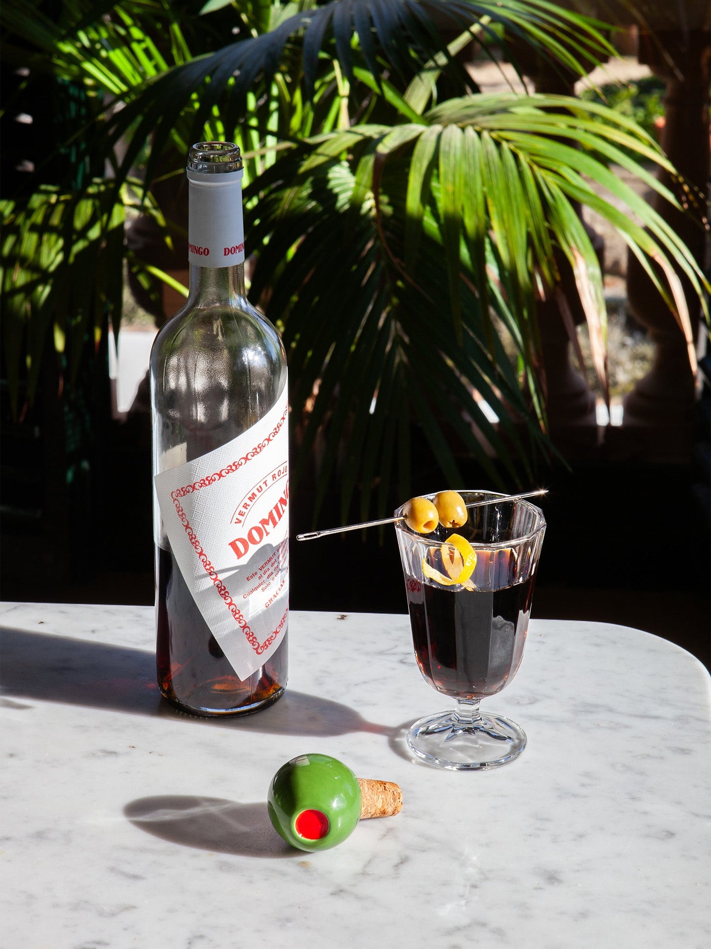 Olivia Olive Bottle Stopper