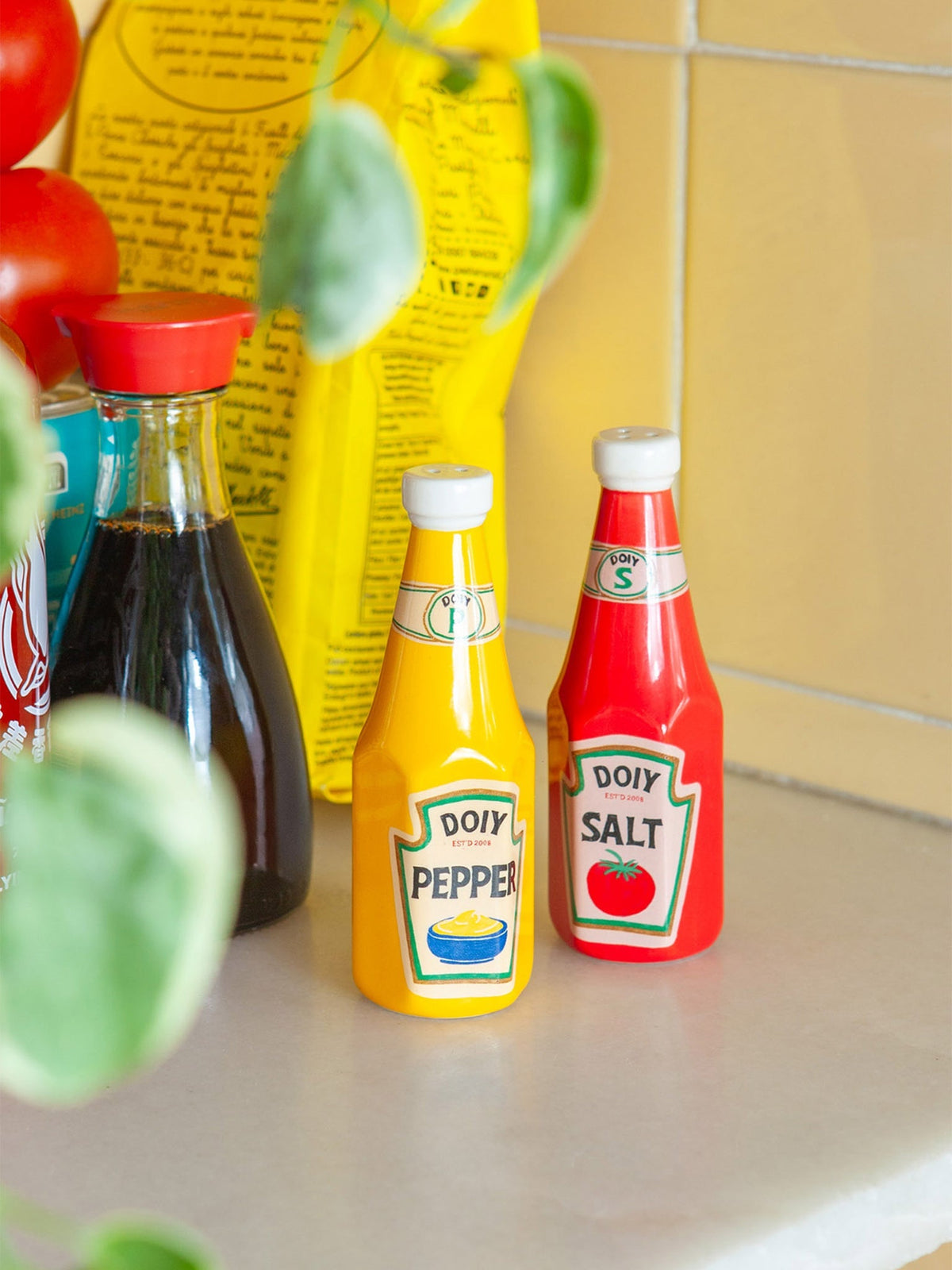 Salt & Pepper Corner Shop - Ketchup & Mustard