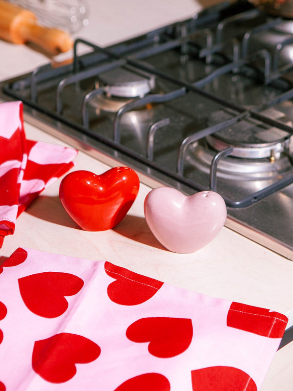 Salt and Pepper Love