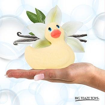 Vanilla Duck Bath Bomb