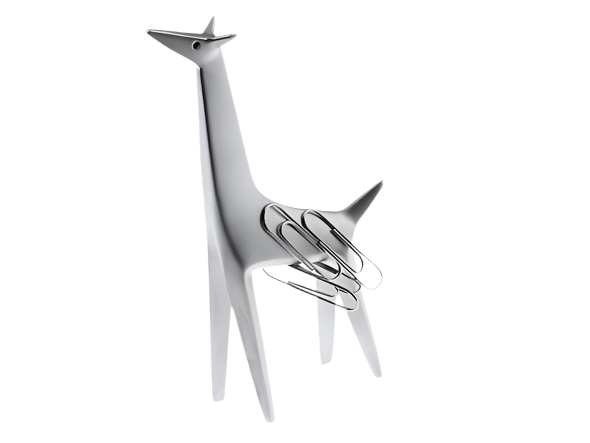 Giraffe trombone magnet