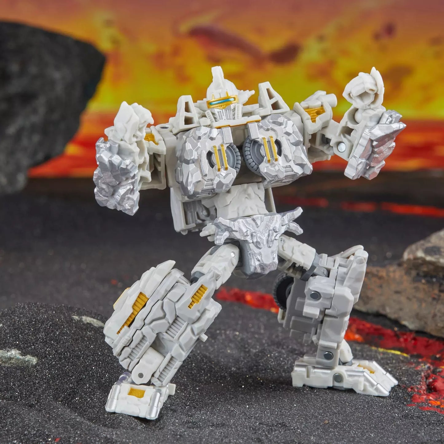 Transformers Generations Legacy United Infernac Universe Nucleous