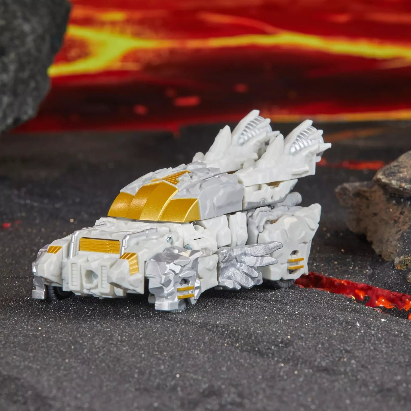 Transformers Generations Legacy United Infernac Universe Nucleous