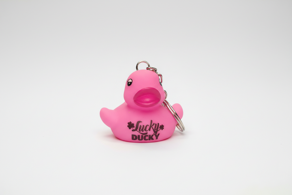 Geluks-eendje roze sleutelhanger