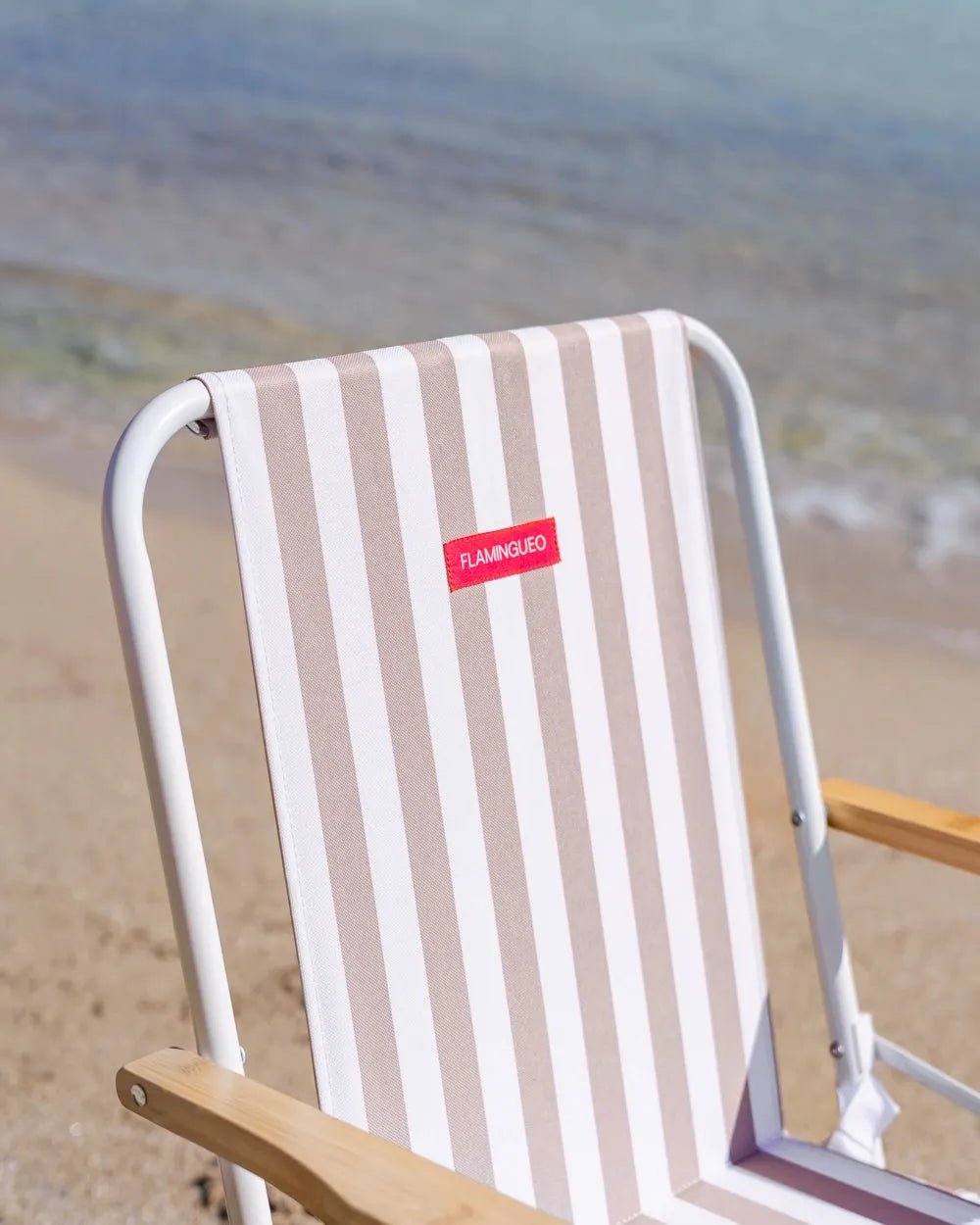 Foldable beach chair with handles – CALEDONIA