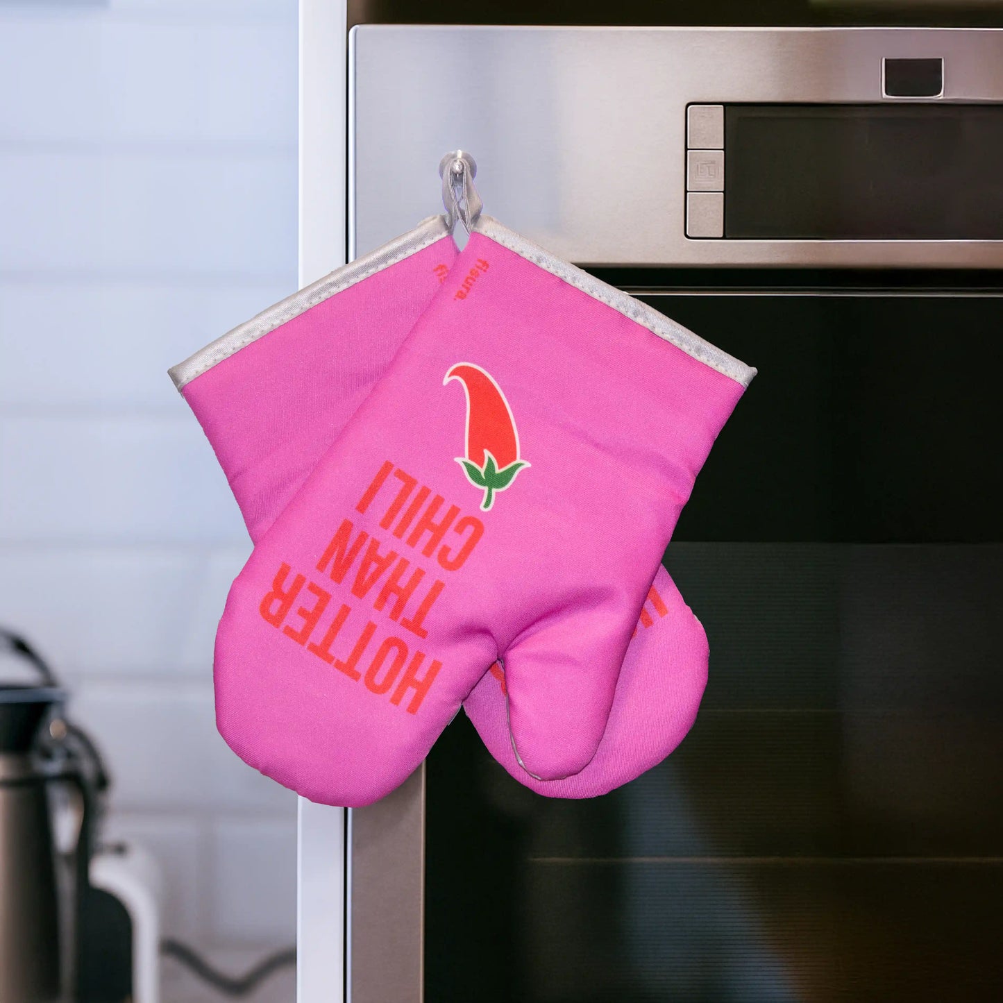 "Hotter than Chili" Oven Mitts