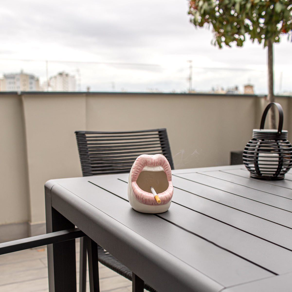 Cendrier Lèvres Rose – Fisura – vue 2