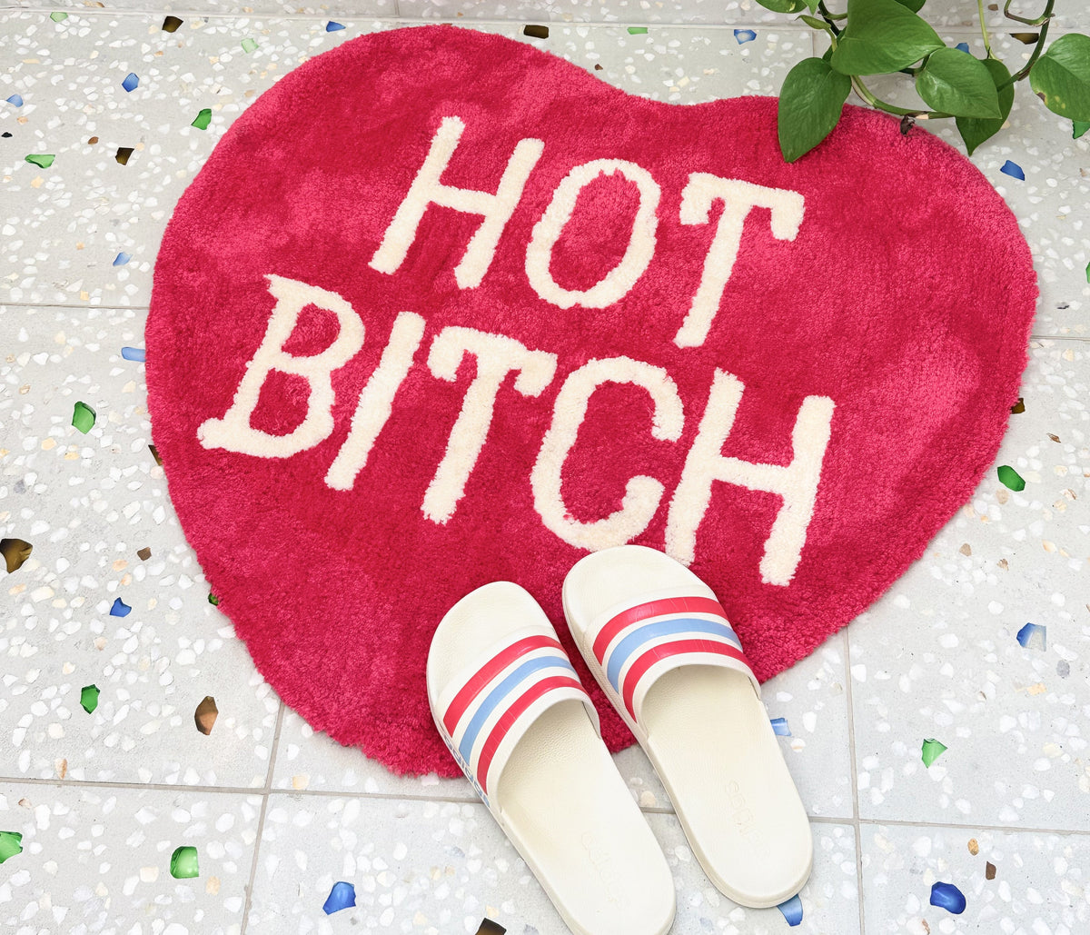 Tapis Cœur « Hot Bitch »