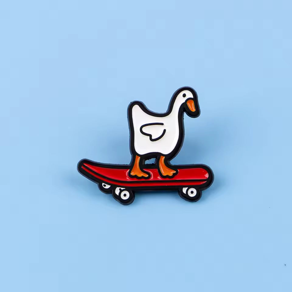 Skateboarding Duck Pin