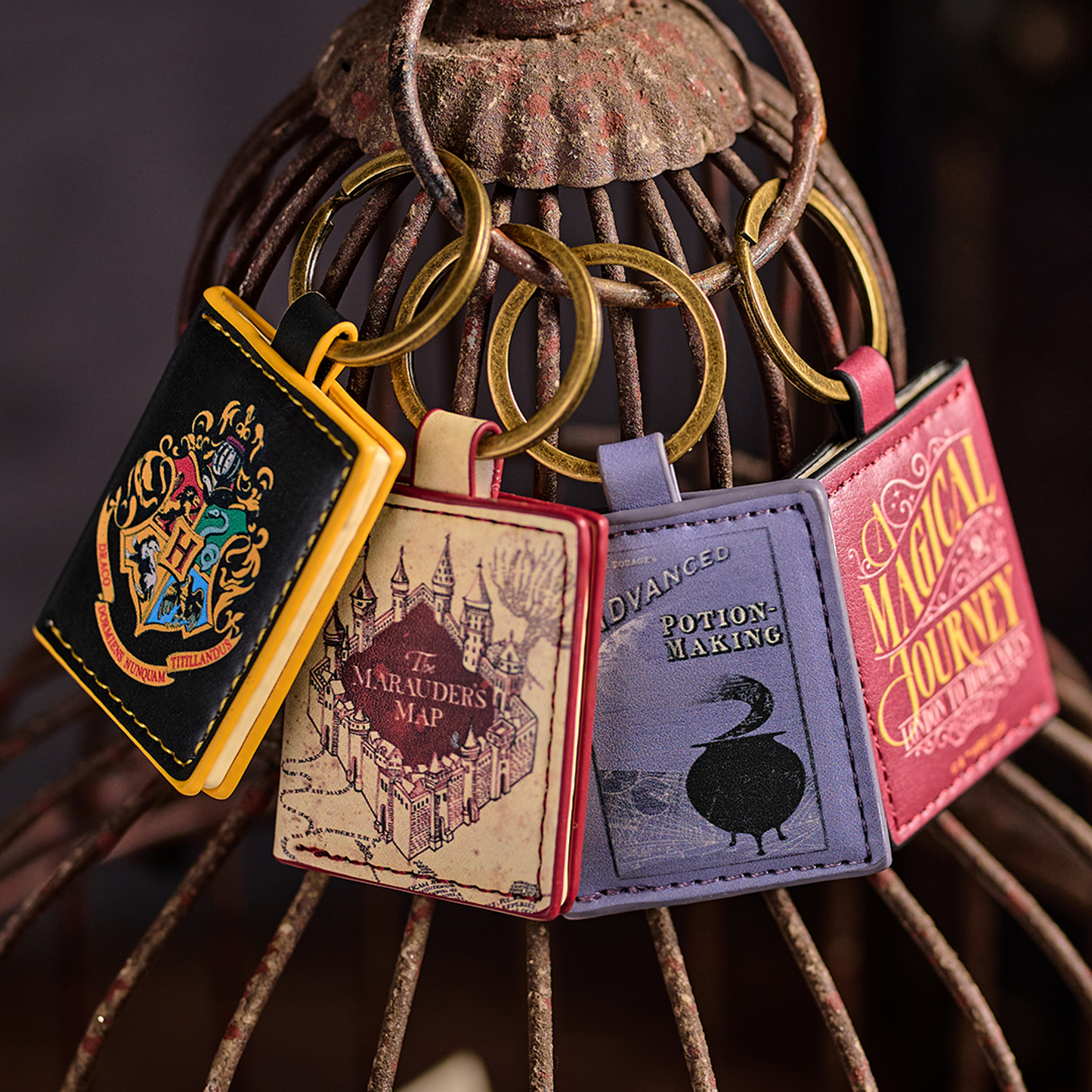 Harry Potter Hogwarts Keychain