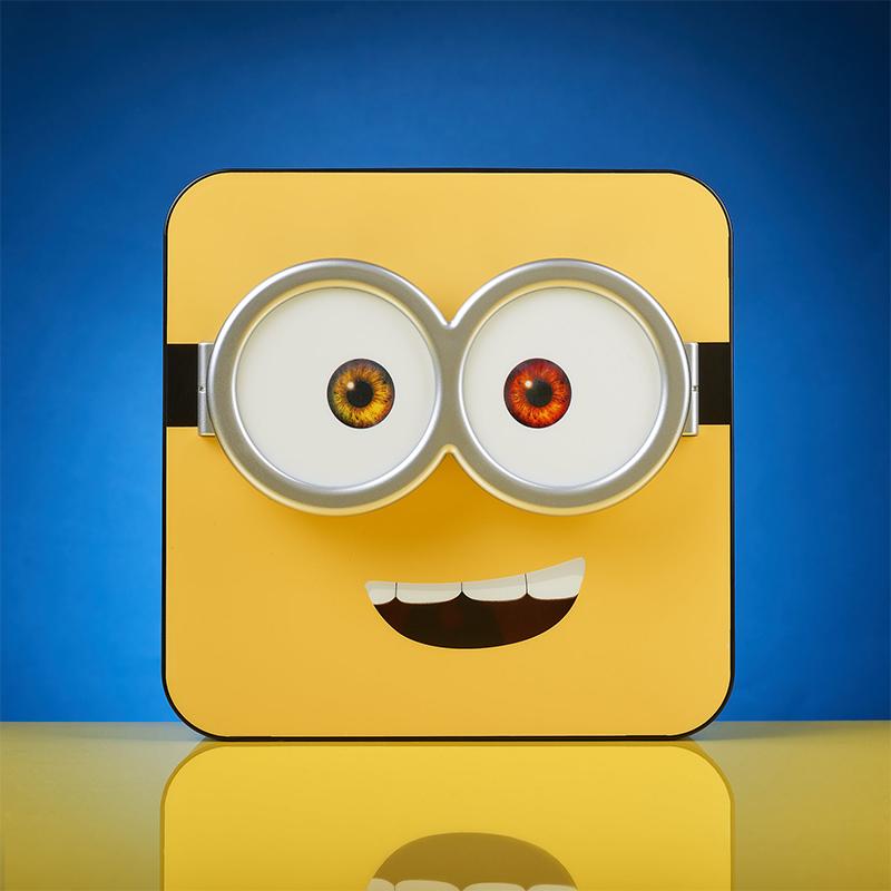 Minions lamp