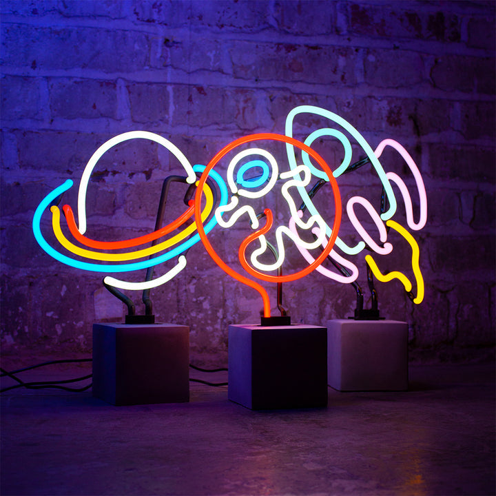 Astronaut neon lamp