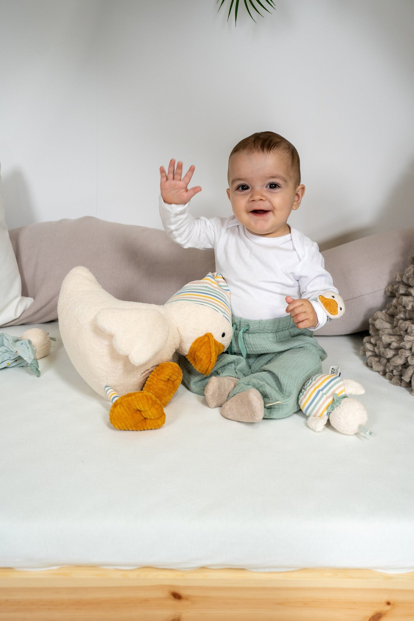 Cuddly Mini Plush Edda the Duck
