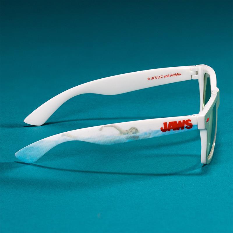 Sunglasses The teeth of the sea