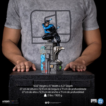 Pre-Order - Nightwing Statue - DC Comics - Art Scale 1/10 - Iron Studios