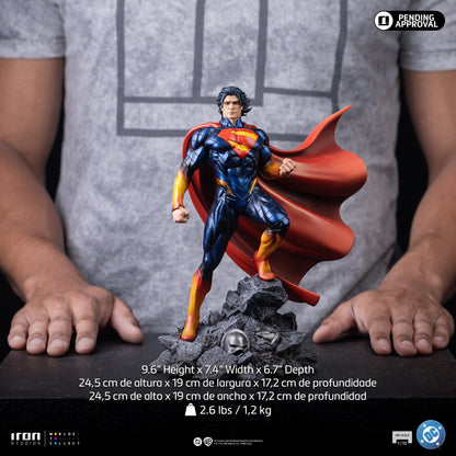 Pre-Order - Superman Absolute Statue – DC Comics – Art Scale 1/10 – Iron Studios