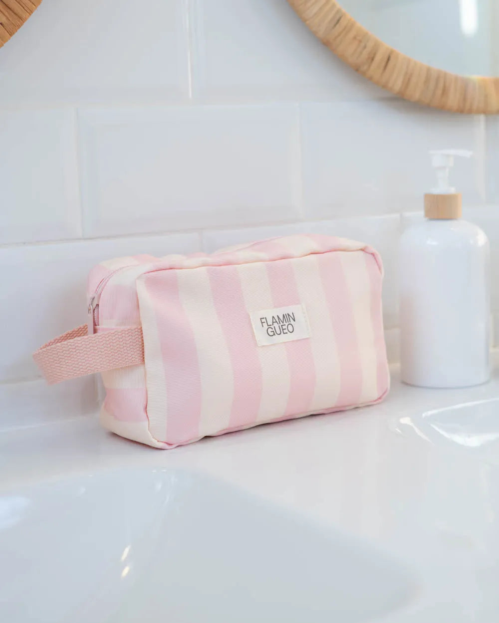 Children's backpack + toiletry bag set