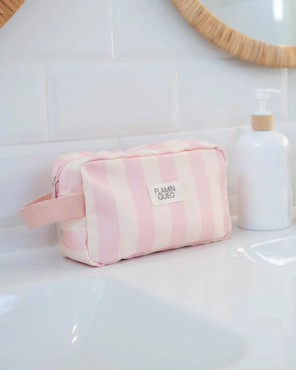 Kids' bag and toiletry bag set