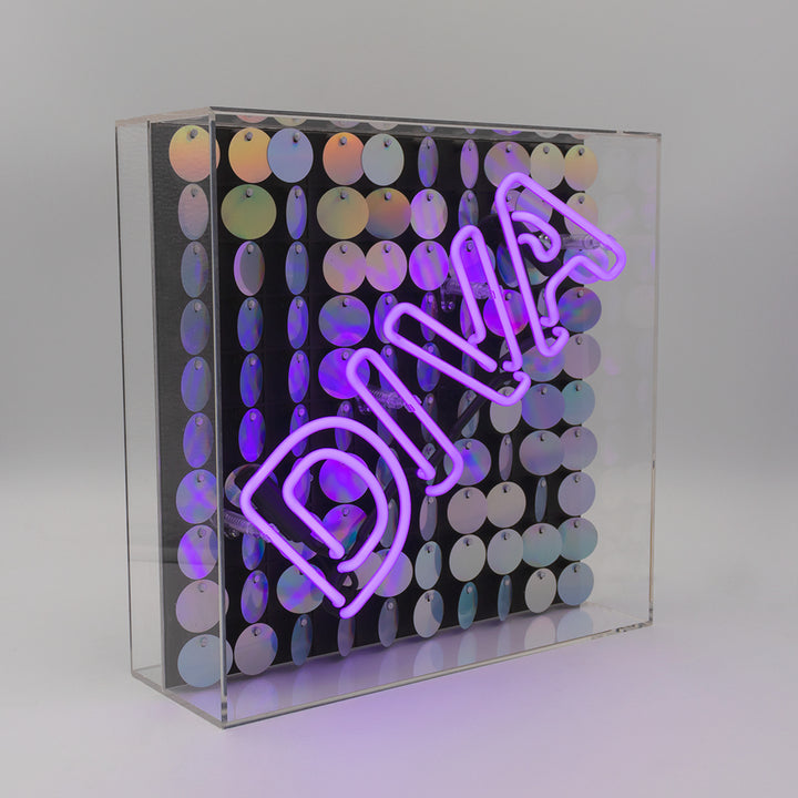 Neon diva