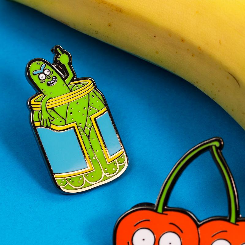 Pin Rick et Morty Set 1.1 - Rick-ornichon et Morty Cerise