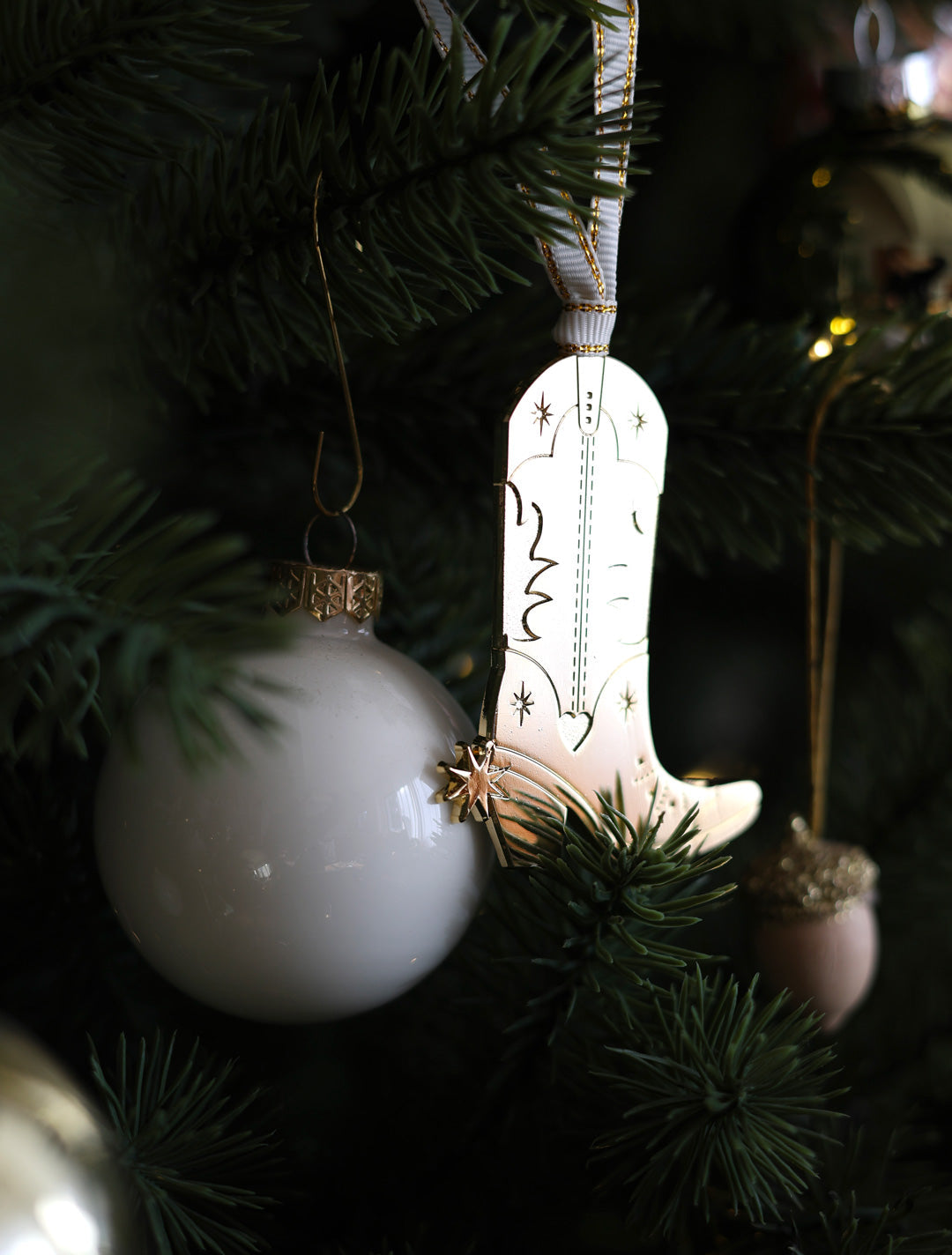 Gold Santiago - Christmas ornament
