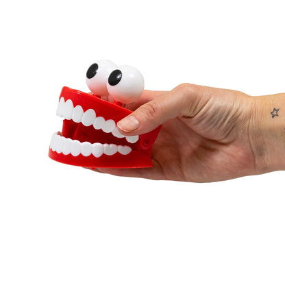 CLICKING EYEBALL TEETH