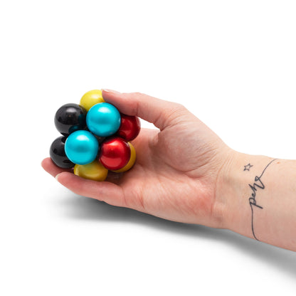 Atomic play ball